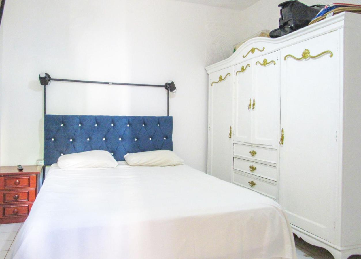 Apartamento A 70 Metros Da Praia De Pitangueiras Sp Guarujá Eksteriør billede